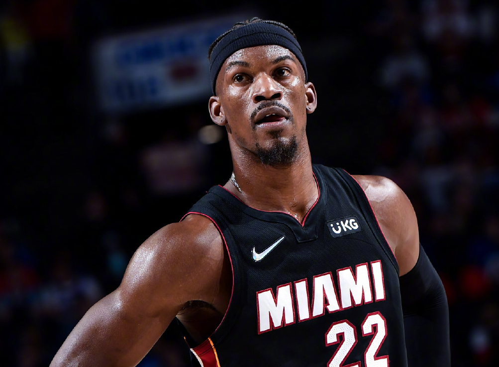 爱游戏APP-热火绝杀76人,易建联状态火热