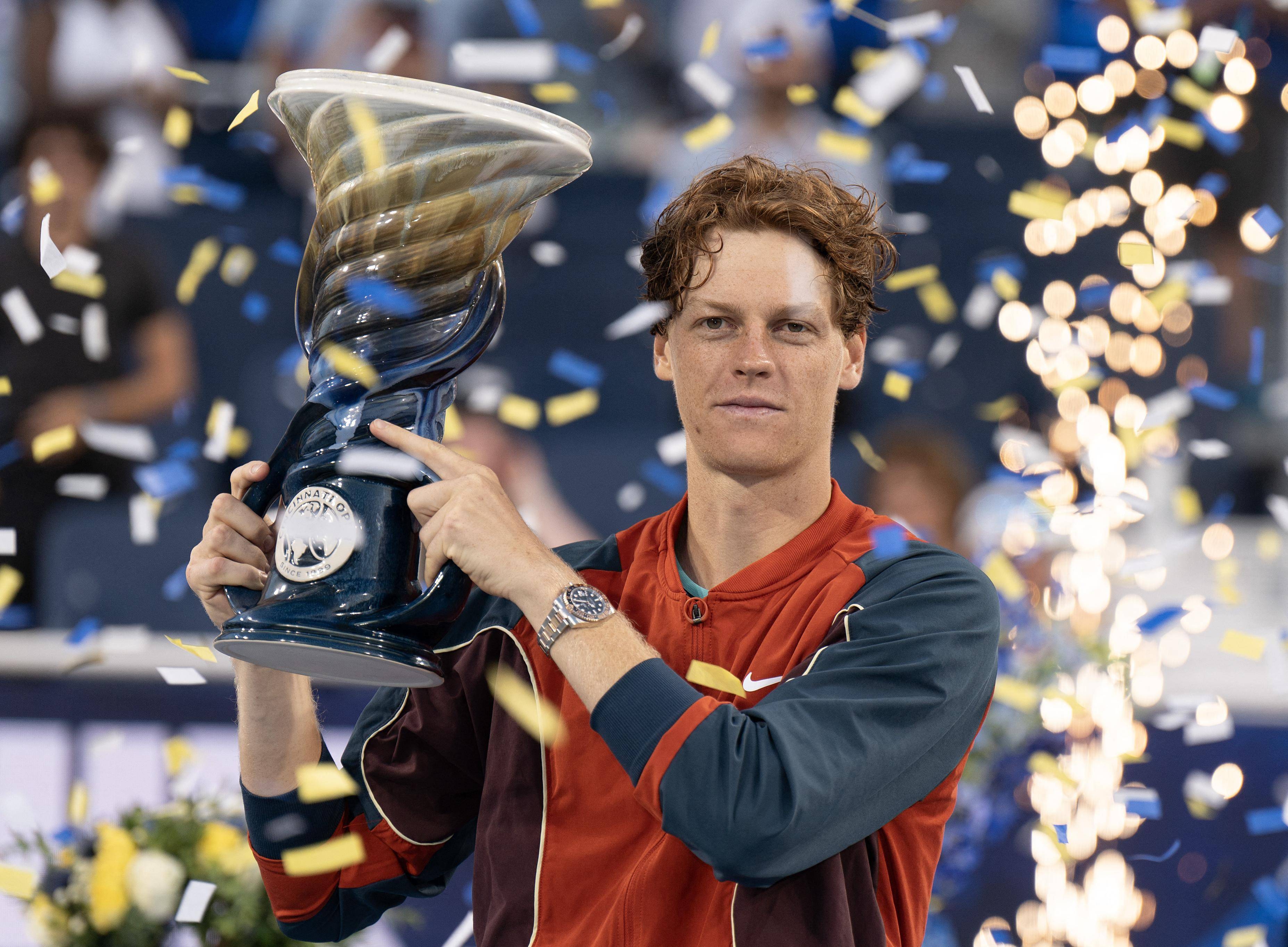 爱游戏-美网力克温网，辛纳状态火热