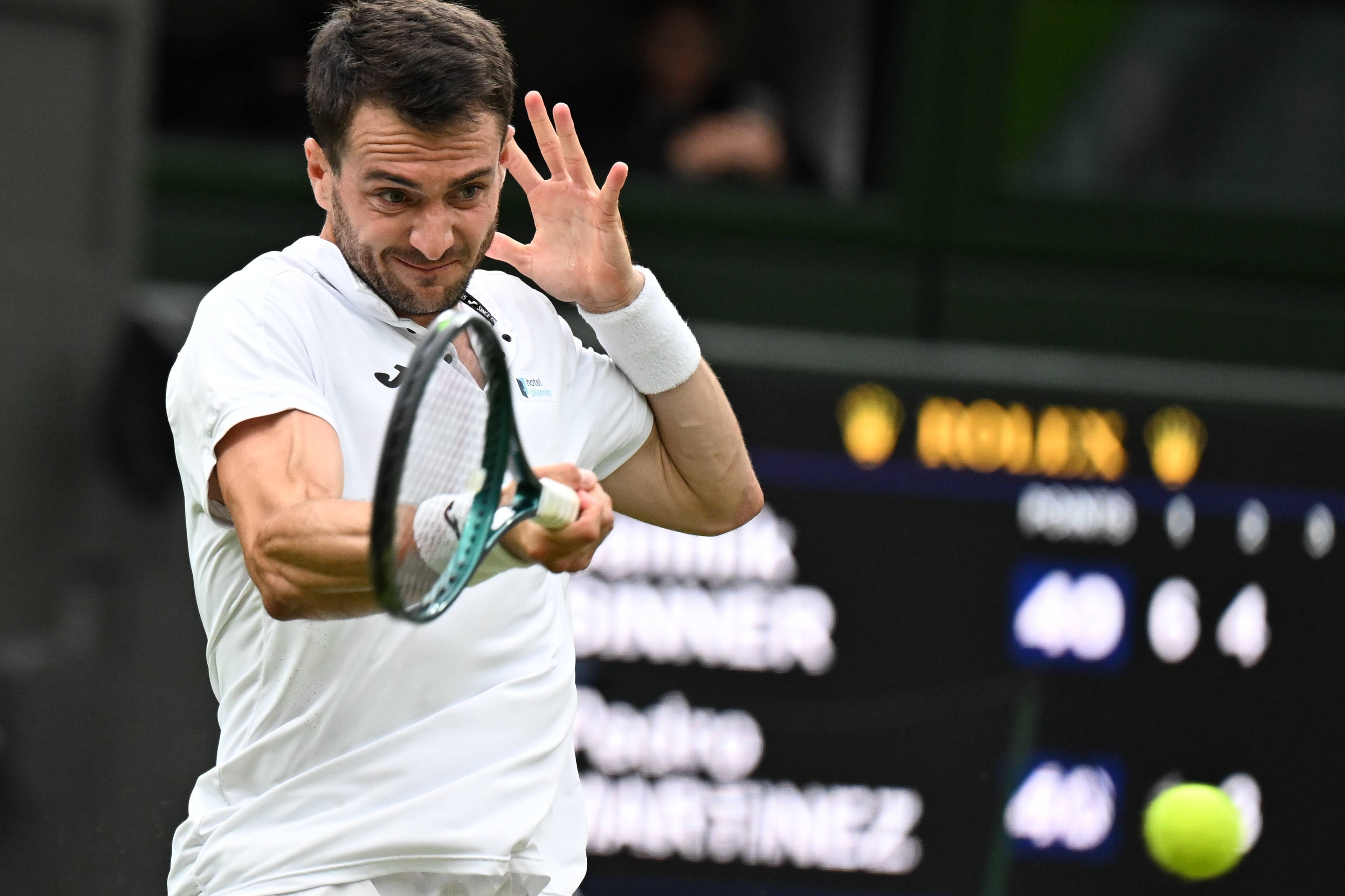 爱游戏-美网力克温网,辛纳状态火热