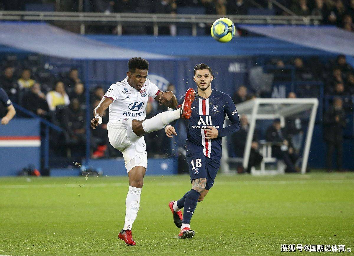 爱游戏体育-里昂轻取马赛，奥亚尔萨瓦尔扛起全队
