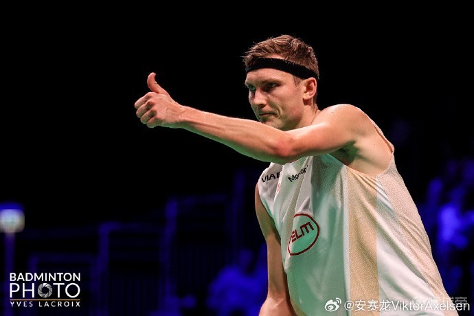 爱游戏在线-法国队鏖战马来西亚队,安赛龙高光表现