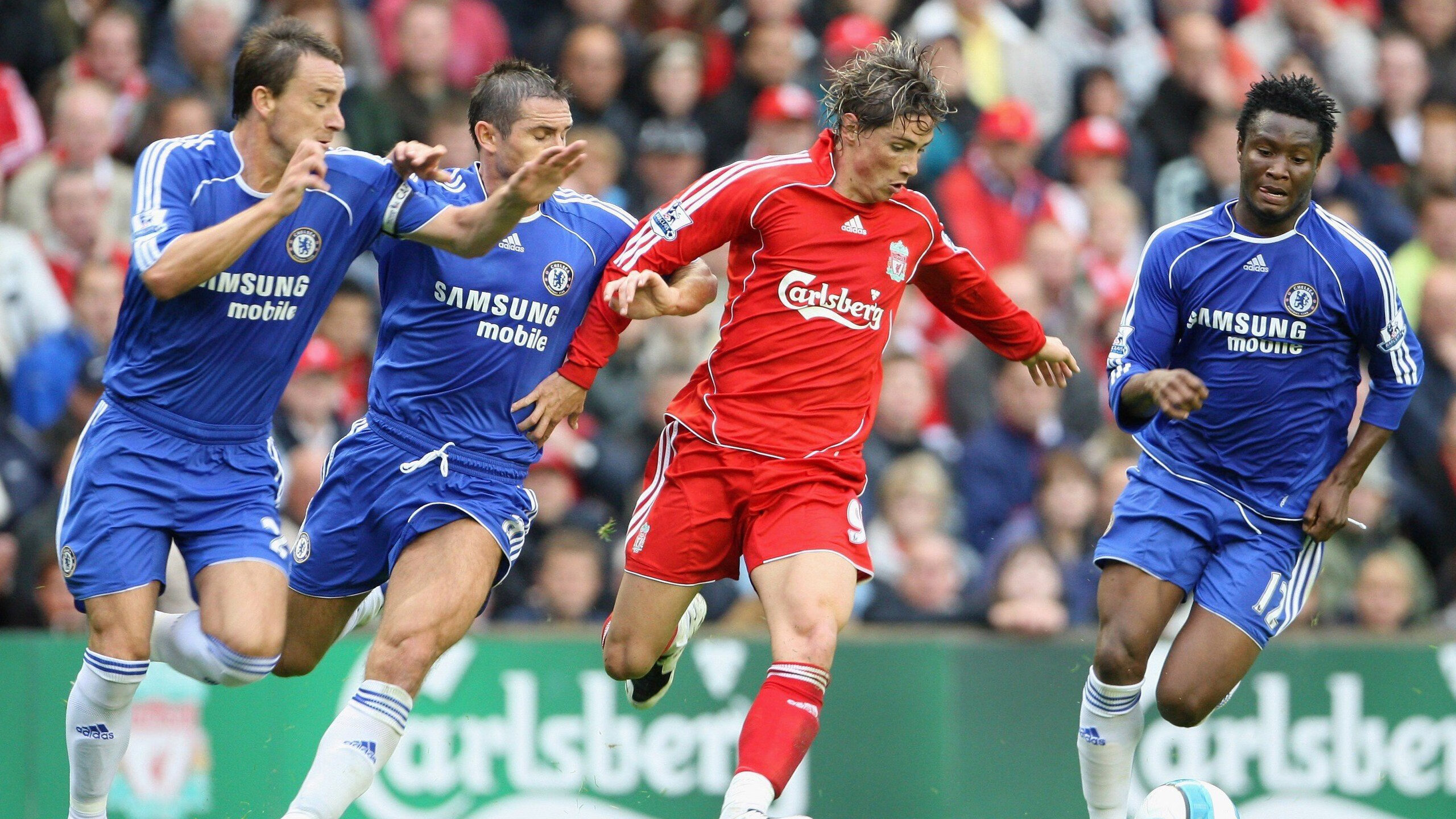 爱游戏体育-意甲焦点战之夜，C罗全场最佳无争议